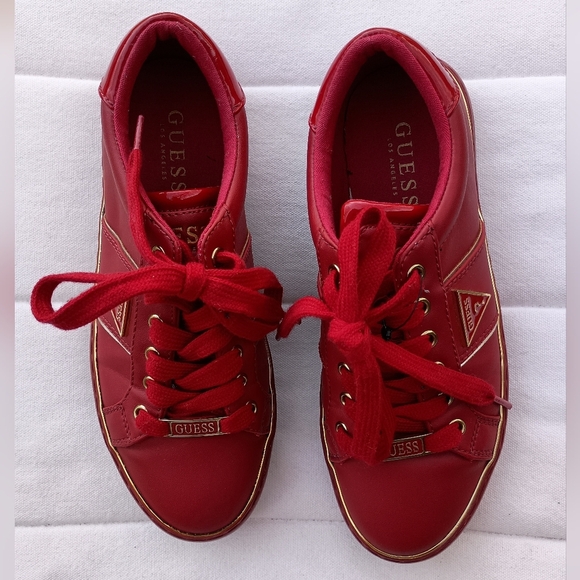 Guess Los Angeles Red Low Top Sneakers Gold Toned Trim Women’s_7 - Picture 2 of 16
